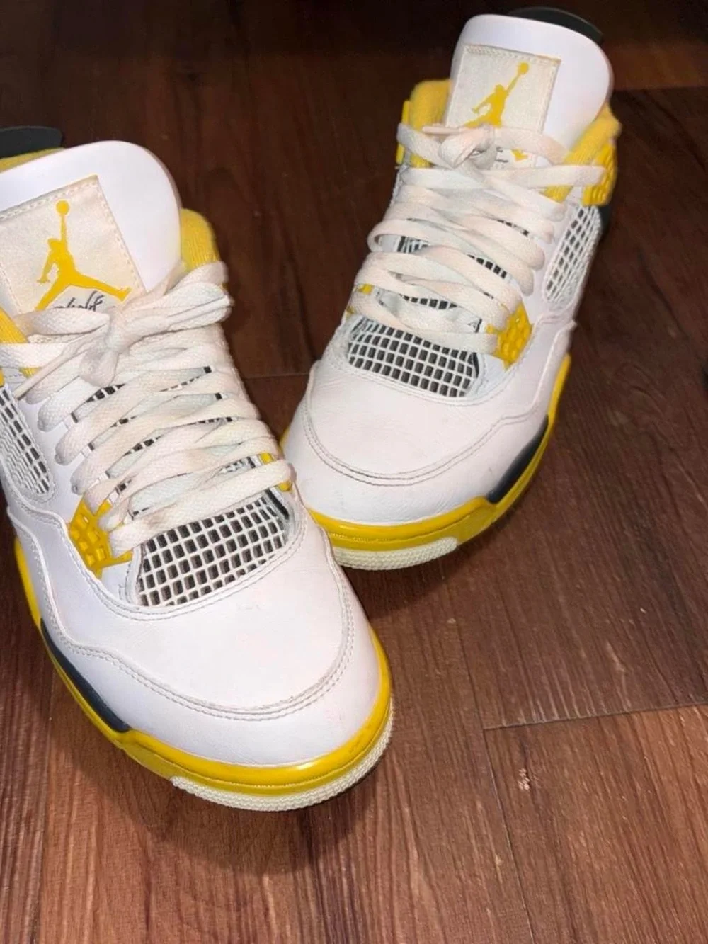 Jordan Men's White and Yellow Retro High-Top Basketball Sneakers